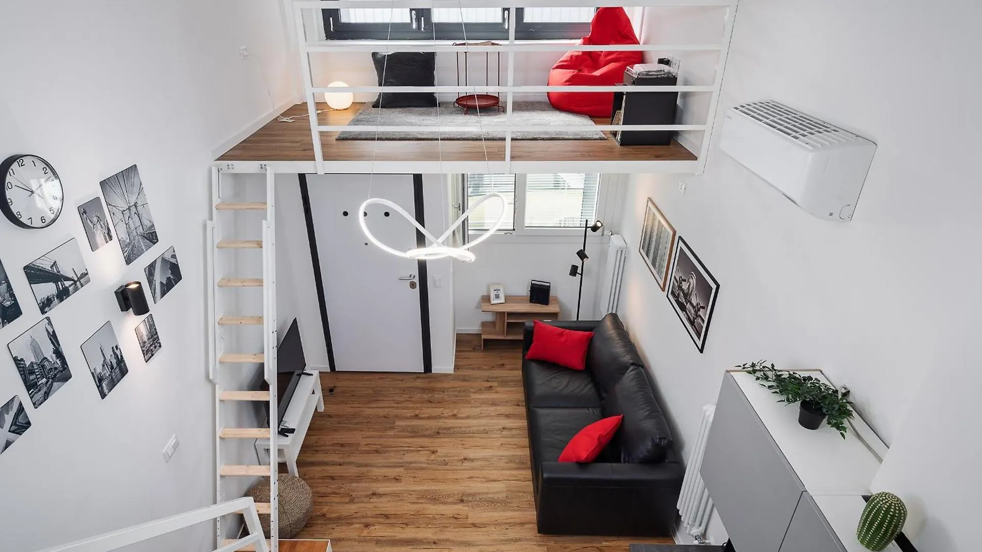 New - Loft 4 Pax - 50M From Metro - Private Entry Villa Milaan Vakantiehuis
